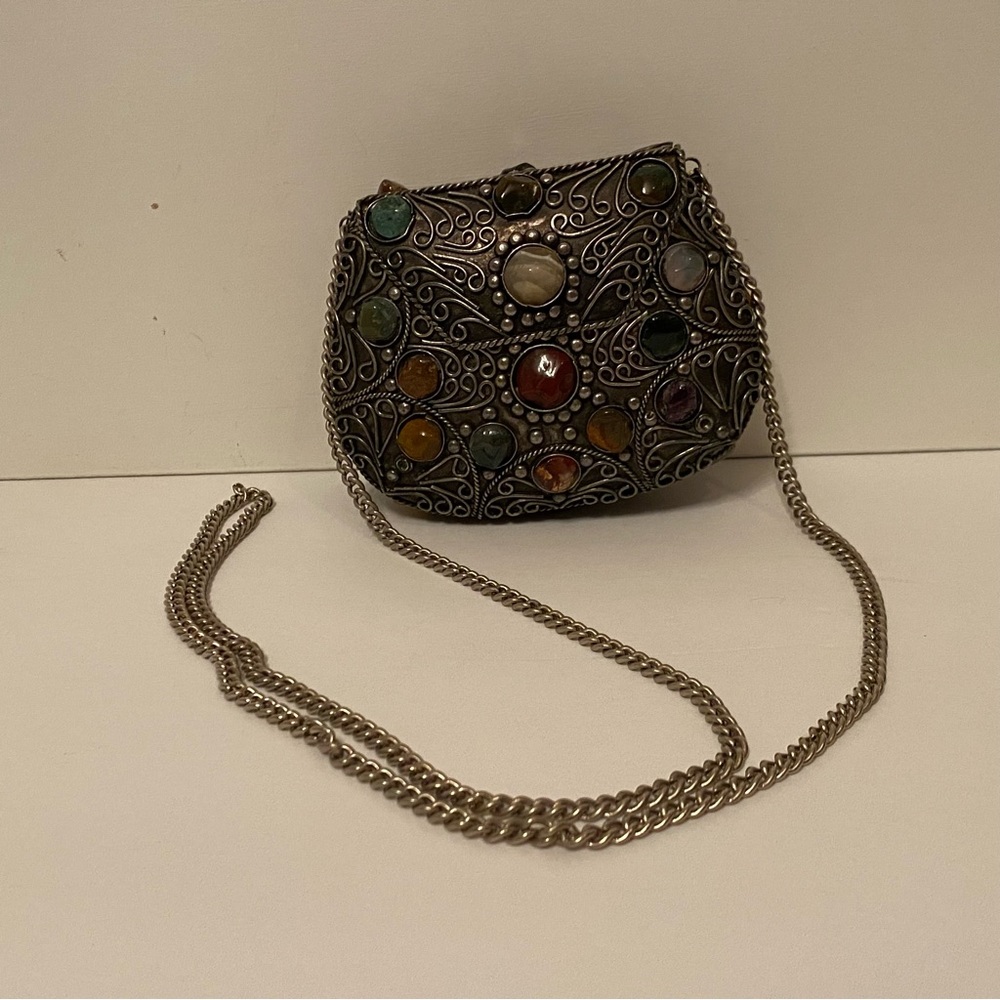 SAJAI VINTAGE MINI SILVER TONE METAL BAG AGATE ENCRUSTED GEMSTONES LONG CHAIN